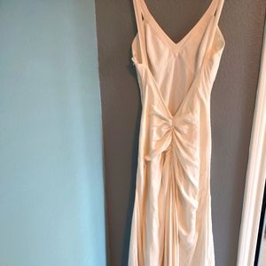 Beautiful Dress ADRIANNA PAPELL 😍